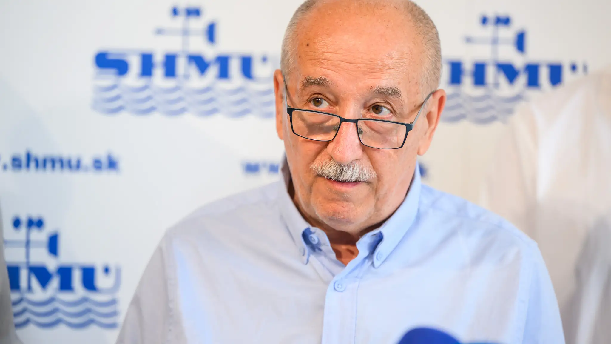 Na snímke klimatológ Pavol Faško počas tlačovej konferencie Slovenského hydrometorologického ústavu (SHMÚ) k zhodnoteniu aktuálnej vlny horúčav v Bratislave 29. júna 2026.