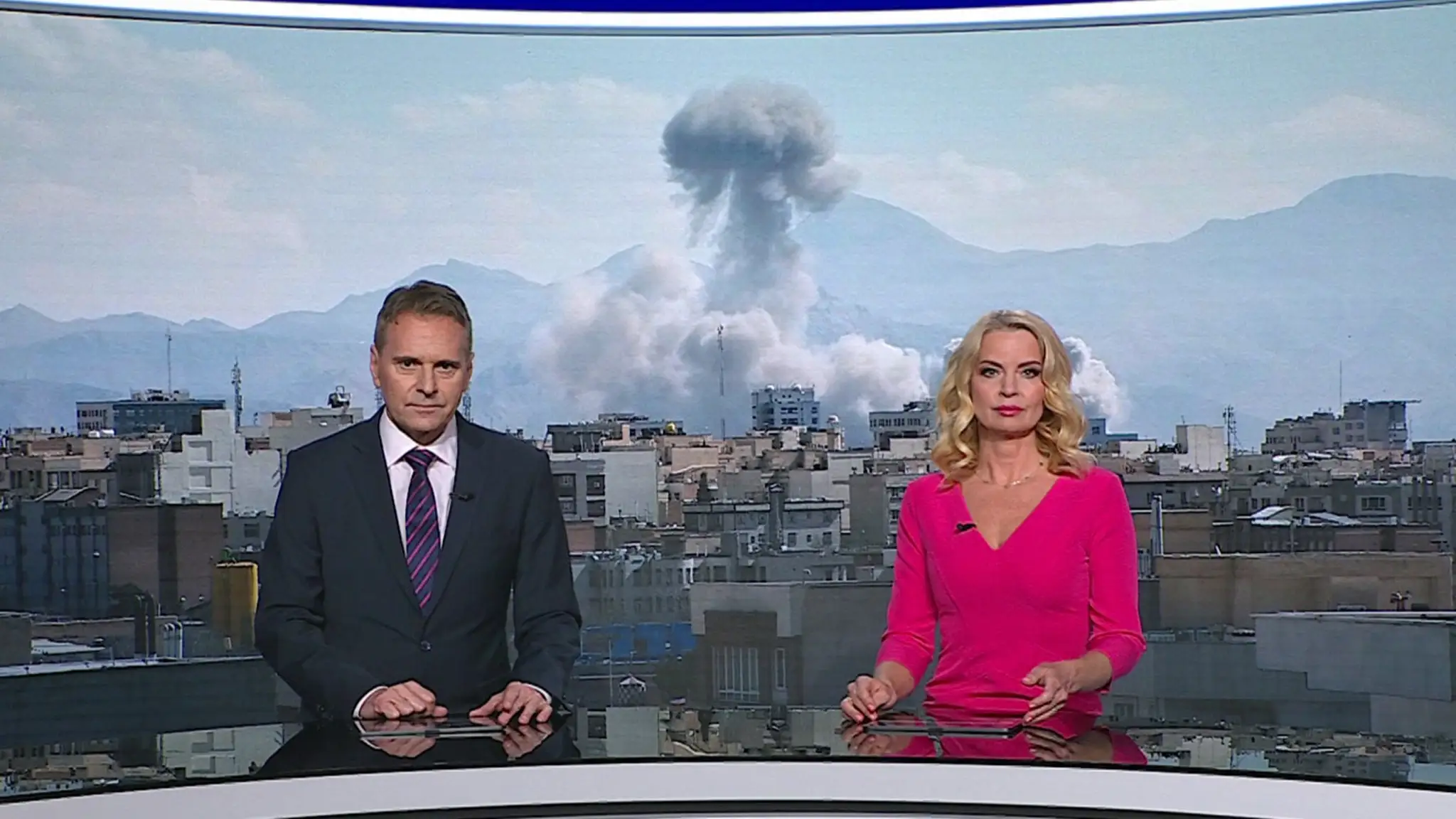 Televízne noviny v pondelok zasiahli takmer 800-tisíc divákov a hlásia jeden z top výkonov roka.