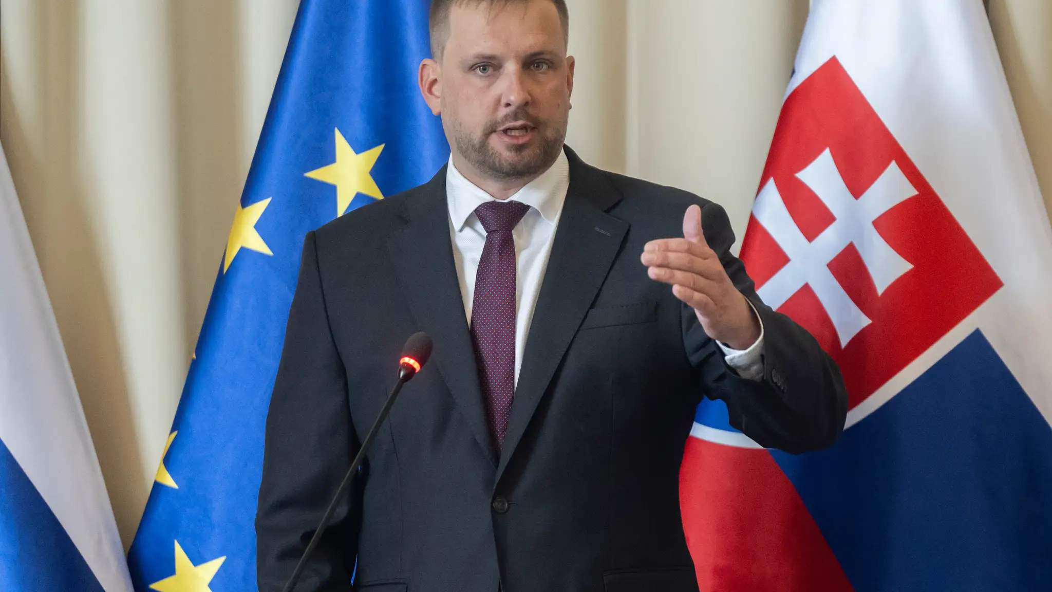 Na snímke mininster zdravotníctva SR Kamil Šaško