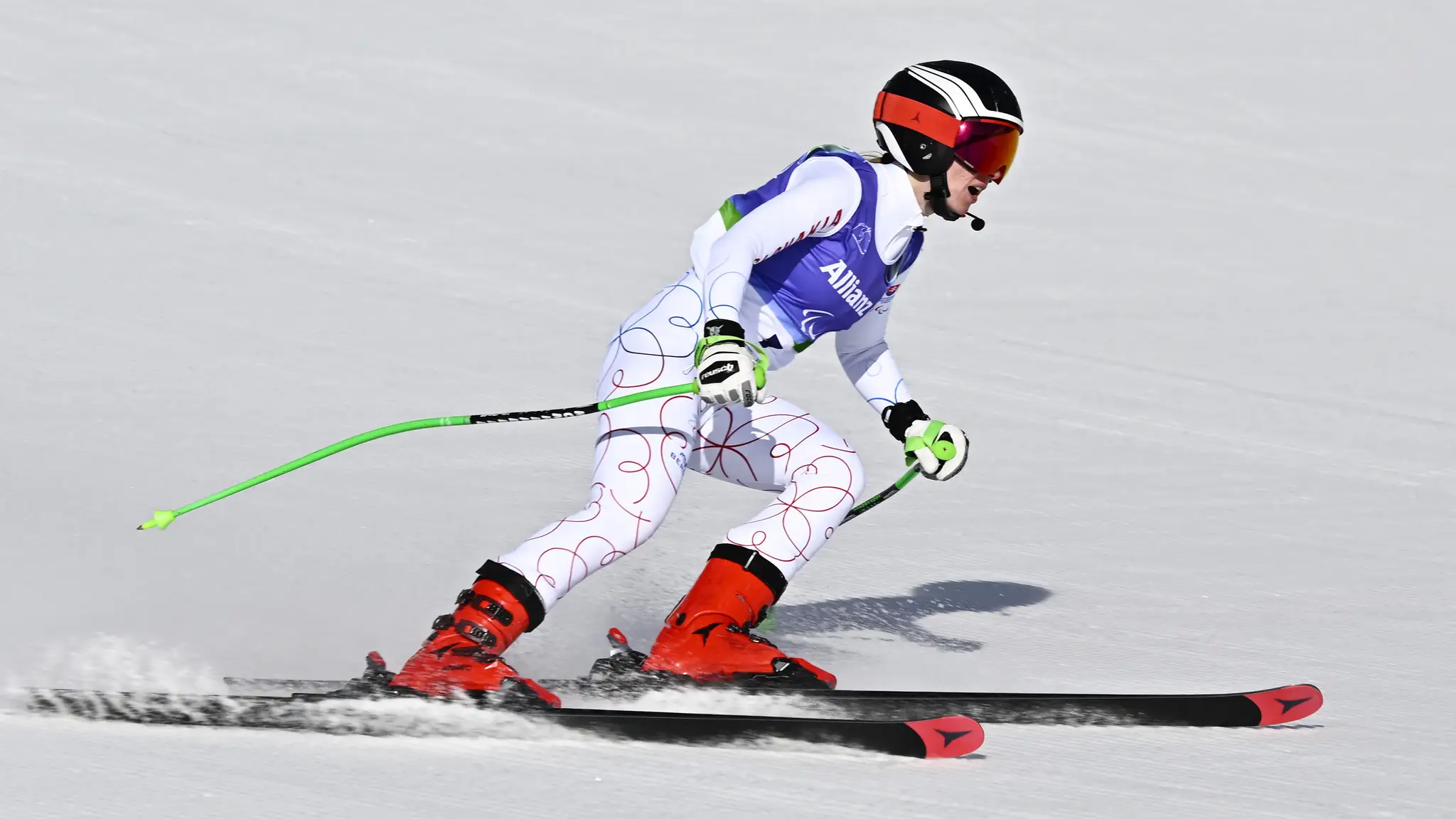 Alexandra Rexová v cieli zjazdu žien na XIV. zimných paralympijských hrách v Cortine d´Ampezzo.