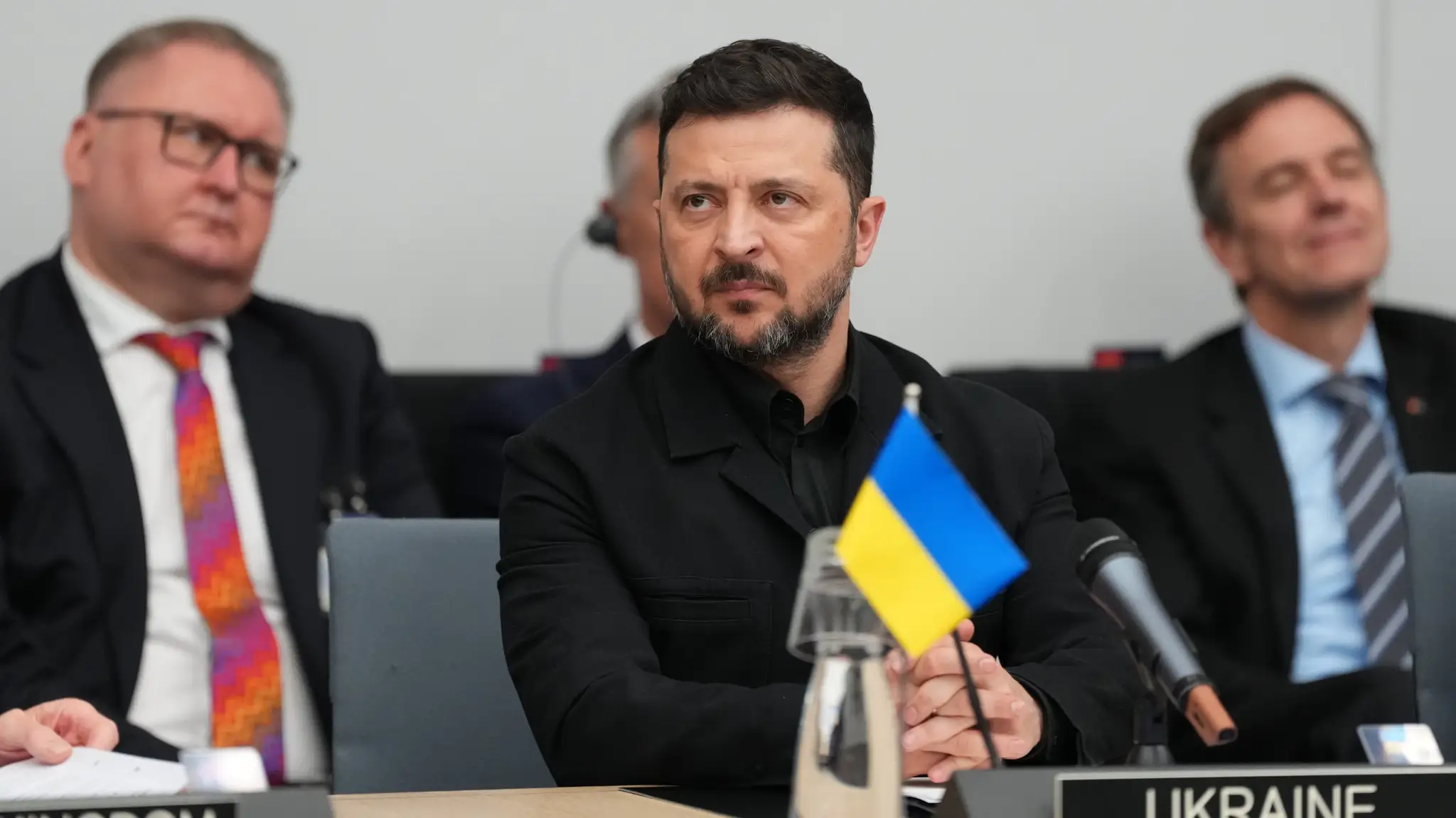 Ukrajinský prezident Volodymyr Zelenskyj počas rokovania ministrov obrany členských krajín NATO v sídle NATO.
