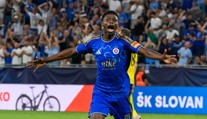 Obrovská radosť na Tehelnom poli. Slovan je po dvoch nádherných góloch v play-off Ligy majstrov