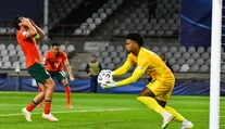 Zbytočnému zdržiavaniu hry je koniec. Počas EURA U21 vstúpilo do platnosti nové pravidlo