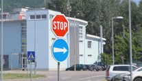 Neviditeľná značka: Stopka v Púchove poriadne hnevá vodičov