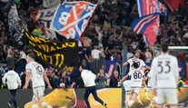 Na trofej siahli po vyše 50 rokoch: Bologna zavŕšila veľký príbeh triumfom nad Milánom a oslavuje pohár