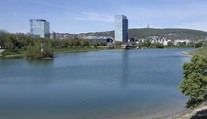 Tragické ráno v Bratislave. V jazere našli telo bez známok života