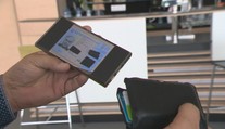 Koniec papierových dokladov: Klasický občiansky či vodičský nahradí digitálna peňaženka