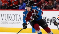 MacKinnon medzi hviezdami týždňa NHL, dopĺňajú ho ďalší mladíci