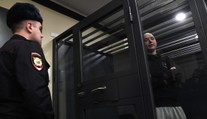 Ruský najvyšší súd potvrdil 22 rokov väzenia pre novinára Safronova