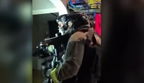 VIDEO: Dcéru mali ponúkať na sexuálne služby cez internet. Polícia obvinila muža a ženu