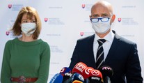 Gröhling o vyučovaní doma: Stanovili sme štyri povinné predmety a zredukovali učivo