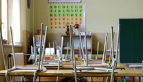 Česká ministerka školstva chce nový predmet, deti sa majú učiť brániť vlasť