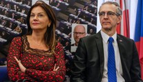Beňová a Štefanec zostali šéfmi svojich politických frakcií v EP