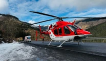 Čelná zrážka auta a kamiónu na severe Slovenska. Na mieste zasahoval aj vrtuľník