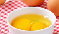 Červená škvrna na vaječnom žĺtku: Je bezpečné ho jesť?