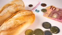 Zamestnanci dostanú viac peňazí: Od apríla sa zmení výška stravného (sumy)
