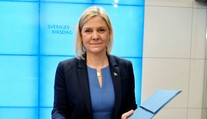Historicky prvá žena v čele vlády Švédska odstúpila iba niekoľko hodín po vymenovaní