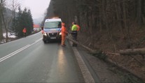 Majú majáky, no stoja v kolóne: Štát odmieta dať cestárom dôležité právo
