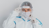 Vypila ovocnú šťavu, o týždeň bola mŕtva. Zákerný vírus, ktorý napáda mozog, má úmrtnosť až 75 %