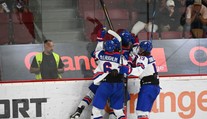 Mladí Slováci v Trenčíne bojovali statočne. Hlinka Gretzky Cup však začali šestkou od Američanov