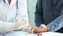 Státisícom diabetikov hrozí, že prídu o svojich lekárov. Špecialisti sa nevedia dohodnúť, kto sa o nich postará