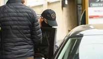 Mastná kaucia aj monitorovací náramok. Aj to sú podmienky prepustenia milionára Kollára