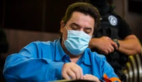 Na súde v kauze motákov prehrávali Tóthovu výpoveď, proces odročili na október