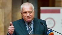 Českého exprezidenta Klausa pustili z nemocnice. Problémy mal s tlakom a trávením