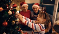 Vianoce bez darčekov? Rodičia zavádzajú nový trend, od blízkych čelia aj kritike