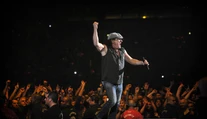 Slovensko prvýkrát navštívia legendy rocku. Austrálska skupina vystúpi na bratislavskom letisku