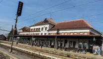 Mimoriadna udalosť na železnici v Kútoch. Nákladný vlak prešiel návesť „Stoj“