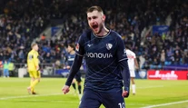 VIDEO: Bayern nedal penaltu, videl červenú, ale knokaut schytal od Bera. Slovák strelil víťazný gól v Allianz Arene