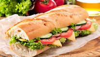 Brno má prvý fastfood, v ktorom môžete platiť novou kryptomenou
