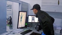 VIDEO: Z Kolumbie chcel do Európy prepašovať kokaín. Neuveríte, kde colníci drogu našli