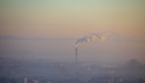 Čo robí smog s naším mozgom? Vedci prišli so šokujúcim zistením o Alzheimerovej chorobe