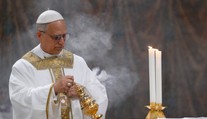 Prvý z USA a prvý z rádu augustiniánov. Absolútny šok, zaznelo po zvolení Roberta Prevosta
