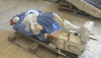 Vzácna socha z 18. storočia v Bratislave prežila dva požiare: Napokon jej detaily zničil samozvaný estét