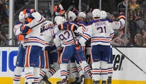 VIDEO: Edmonton postúpil do konferenčného finále po najtesnejšom triumfe. Oilers našli nečakaného hrdinu