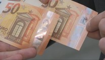 Slovensko vlani zaplavili falošné peniaze. Ako ich rozoznať od originálu?