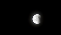 Slovensko v nedeľu čaká nevšedný astronomický úkaz. Toto sú jeho kľúčové časy
