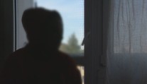 Sused sexuálne zneužil jej nevidiacu dcéru. Matka dieťaťa prehovorila, aby varovala ďalších