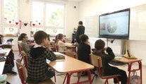 Štát určil, čo má žiak vedieť na konci tretieho, piateho a deviateho ročníka. Škola sa rozhodne, kedy ho to naučí
