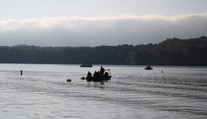 Rodinná tragédia v USA: Matka utopila svojho 4-ročného syna, tvrdí, že to od nej chcel Boh. O život prišiel aj jej manžel