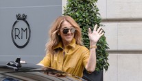 V Paríži sa stretli najväčšie hviezdy. Céline Dion zažiarila v dokonalom outfite