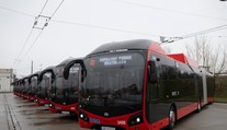 Bratislava posiela staré autobusy do dôchodku. Nahradia ich technologicky nabité vozidlá