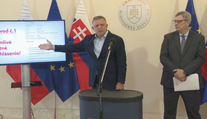 Robert Fico obviňuje matku Michala Šimečku z podvodu. Do kauzy sa zapojil aj Maroš Žilinka