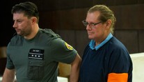 Biháry, ktorý sa vydával za doktora v dome seniorov, zostáva za mrežami