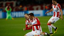 VIDEO: Crvena zvezda oslavuje veľmi cenný triumf, Pavkovov druhý gól je exkluzívny