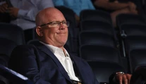 Bol jedným z najlepších priateľov Pavla Demitru. Bývalý hviezdny útočník NHL sa dočká obrovskej pocty