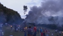 Tradičné zapálenie Vatry SNP spôsobilo kontroverziu: Ľudia cítili zápach pneumatiky